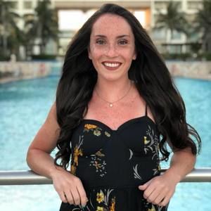 Meet your Posher, Caitie